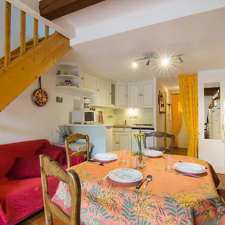 別荘 Le Clos Du Rigaud-3 By Interhome