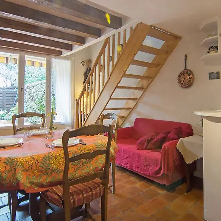 Le Clos Du Rigaud-3 By Interhome 펜션